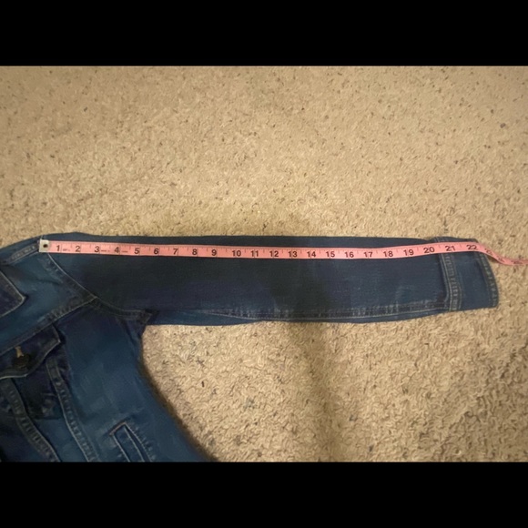 Old Navy Women’s Denim Jacket - Picture 10 of 10